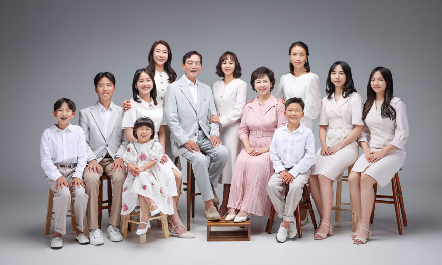 정장가족사진, 가족사진 스튜디오_대가족사진